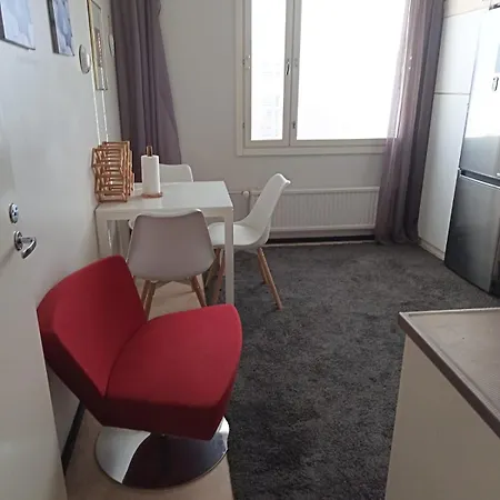 Near Airport & Center & Train Station & Always Public Transport & 