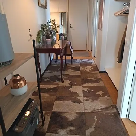 Πανσιόν Near Airport & Center & Train Station & Always Public Transport & 